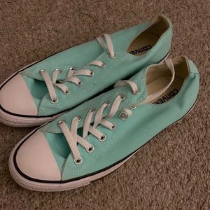 Tiffany Blue converse!